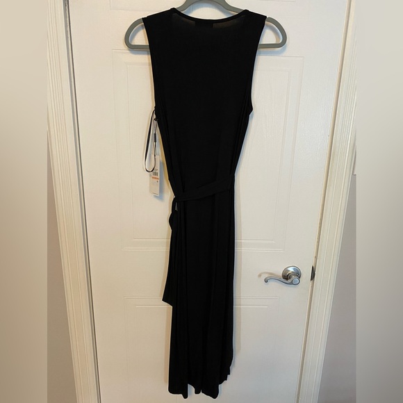 Beautiful black Calvin Klein midi dress. Wrap around - Picture 2 of 4